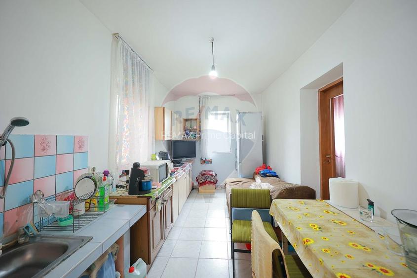 De vânzare casă cu 3 camere și teren 3205 mp în Sânnicolau Român - 3