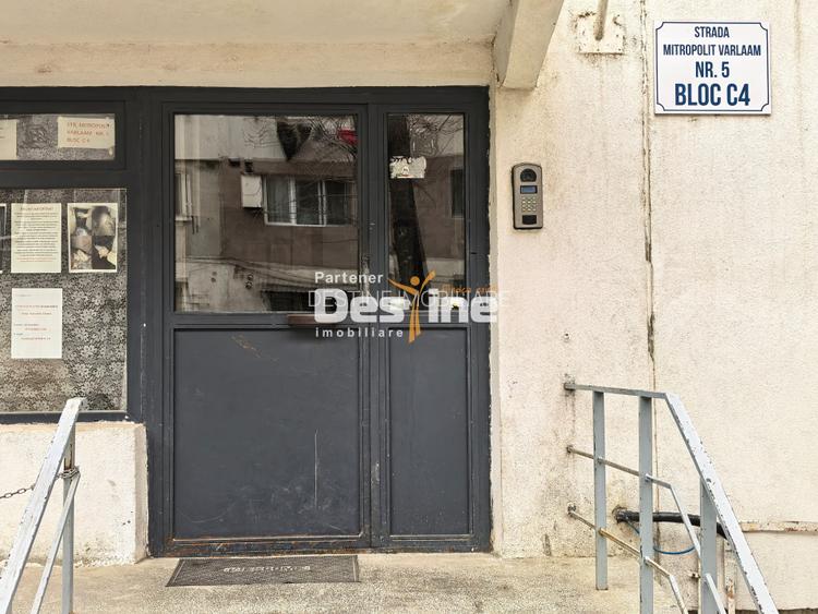 Chirie Piata Nicolina, camera de camin mobilata si utilata, etaj 3, baie cu geam - 8