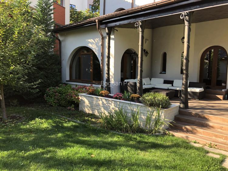 Premium residence with private garden, Timpuri Noi metro, central Bucharest - 7