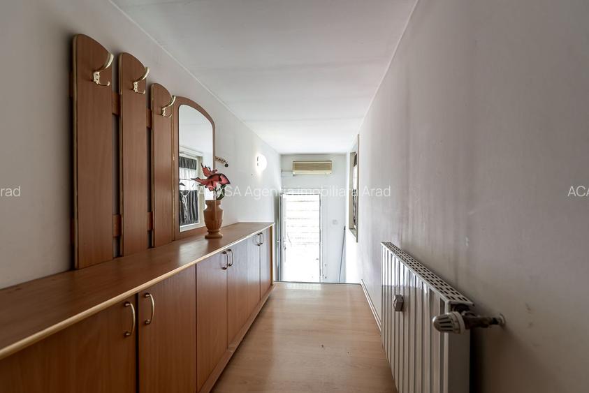 Locuință și Business pe Str. L. Blaga, Arad, Spațiu + Apartament - 12