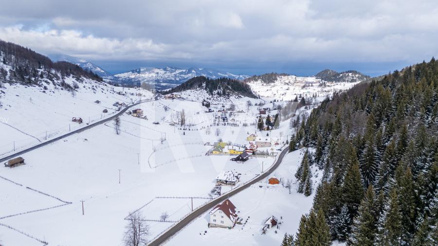 Oportunitate Investiție I Teren 4.000 mp în Fundata I 0% COMISION - 8