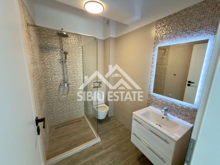 Apartament cu 3 camere,boxa depozit, Finisat La Cheie te muti imediat