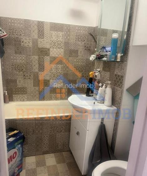 Apartament de vanzare cu 2 camere, zona Salajan - Metrou 1 Decembrie 1918 - 7