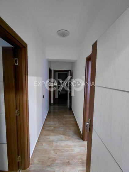 Apartament de închiriat – 4 camere, decomandat – Tractorul - 120 mp. - 9