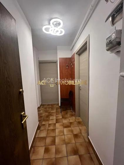 2 Camere de inchiriat | P-ta Romana | Metrou la scara | Birouri - 6