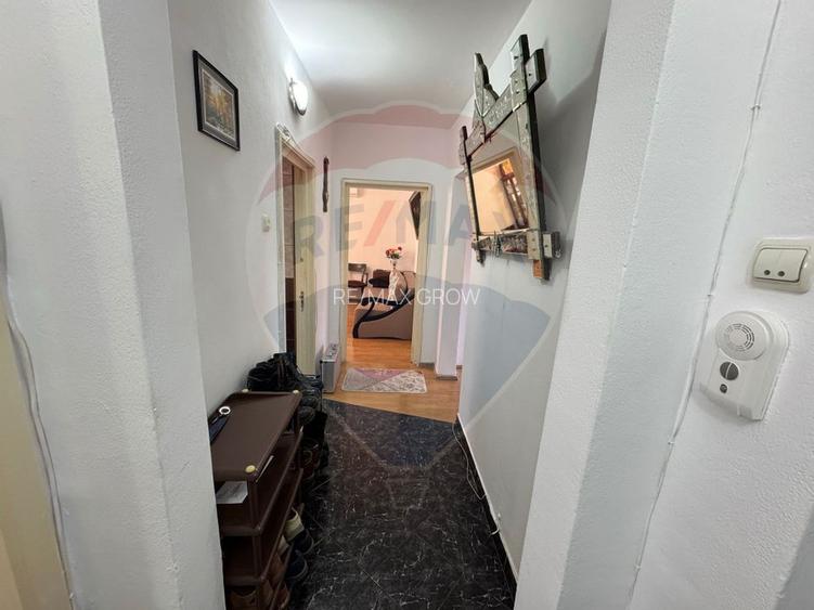 Apartament de vanzare - 4 camere- decomandat-Bistrita Lac - 7