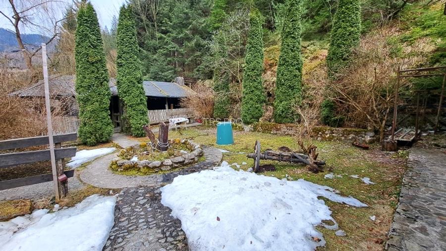 Cabana / Pensiune 9 dormitoare de vanzare, Valea Ierii,  Cluj - 13