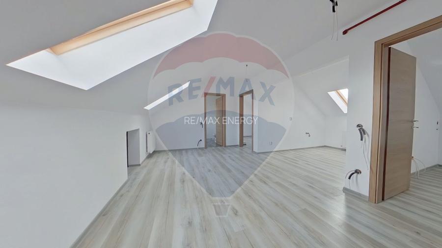 Mansarda de vanzare, 81mp, str Cetatii. Comision 0% - 2