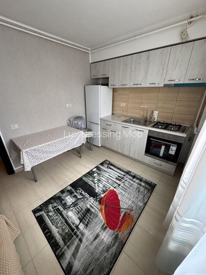 Garsoniera de inchiriat Militari Residence - 6