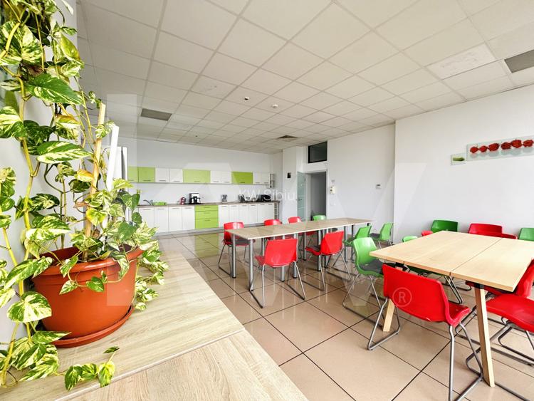 Spațiu birouri de închiriat/all inclusive/priveliște panoramică/etaj lV+etaj V - 12