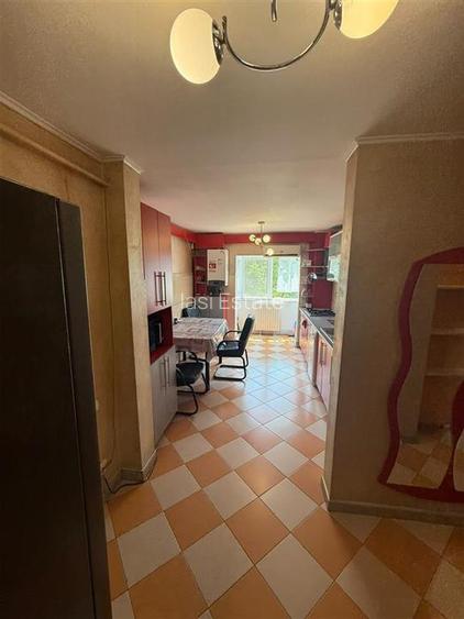 Apartament decomandat 3 camere - 4