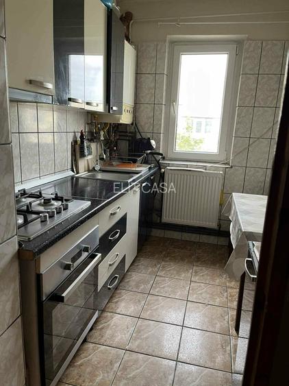 Apartament cu 2 camere, zona Alexandru cel Bun - 5