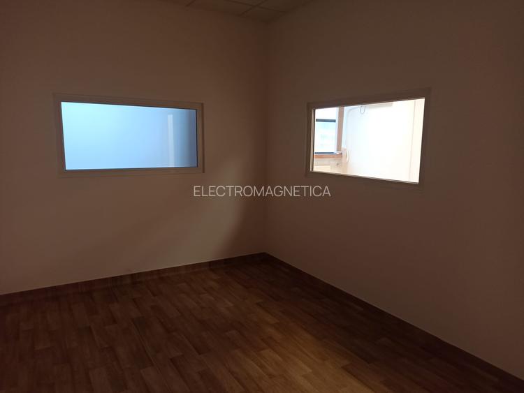 ELECTROMAGNETICA BUSINESS PARK - 5