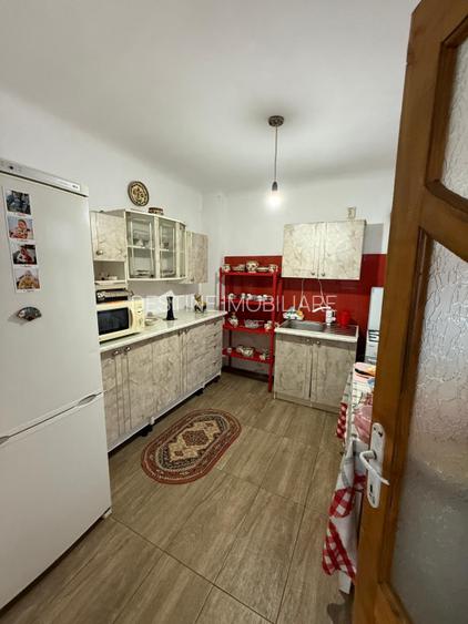 Casa zona centrala, teren 800 mp  - 9