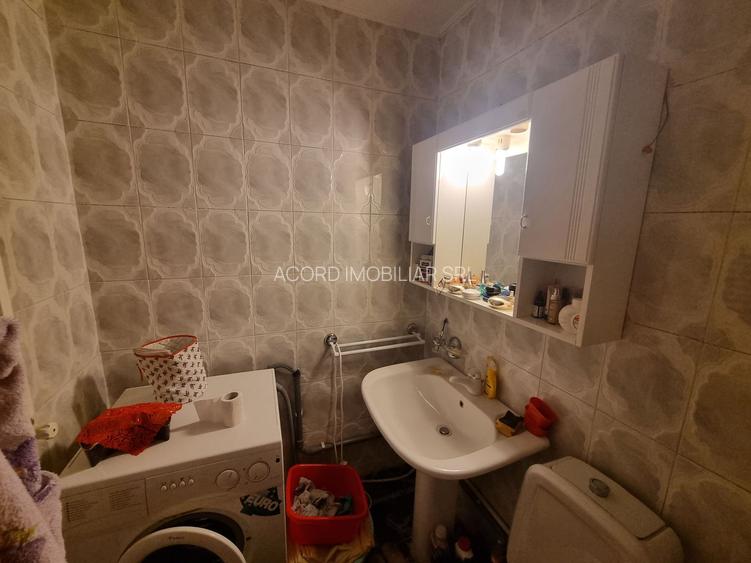 Faleza nord unirii-apartament 4 camere decomandat - 12