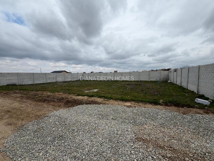 Teren intravilan de Vanzare Dobreni 375m - 5