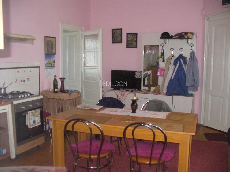 Apartament la casa zona centrala - 5