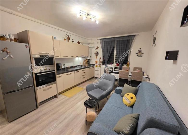 Apartament cu 3 camere decomandate loc privat de parcare zona Selimbar - 2