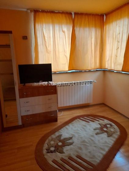 Proprietate in oras - 12