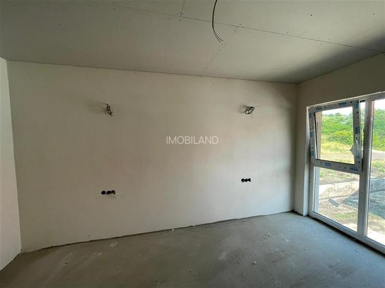 Casa tip duplex pe Valea Chintaului, cu gradina si  parcare - 10