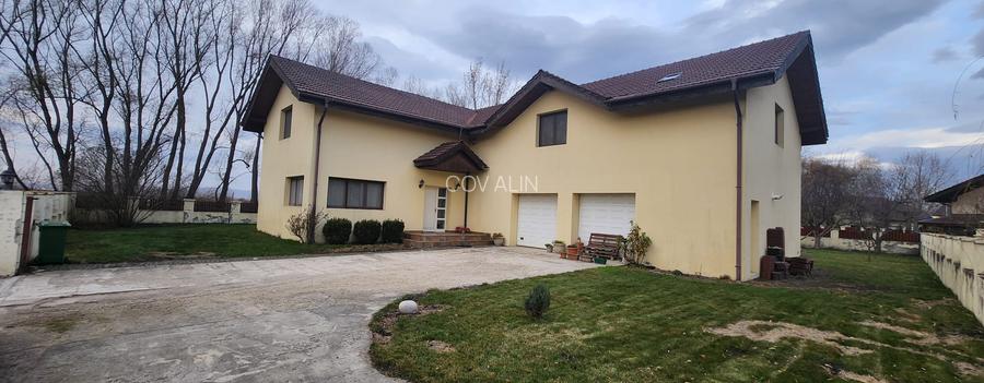 Casa D+P+M in Stupini, constructie 2008, 4 camere, garaj dublu, teren 1000 mp! - 2