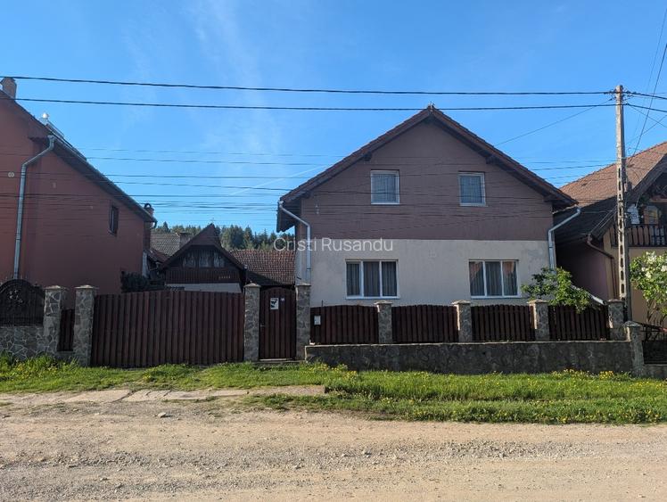 Gospodărie completă în Zăbala – Casă 150 mp (3 dormitoare, living, loc de masa) - 9