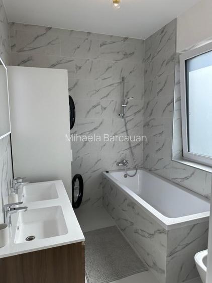 Casa de vanzare -cartier Riviera - 2