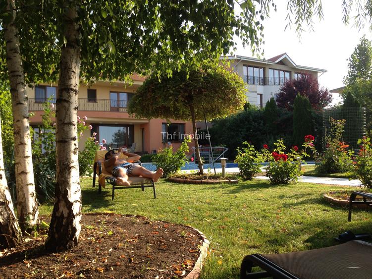 Vilă 780 mp, 13-17 camere, potențial azil /grădiniță/ firmă - 9