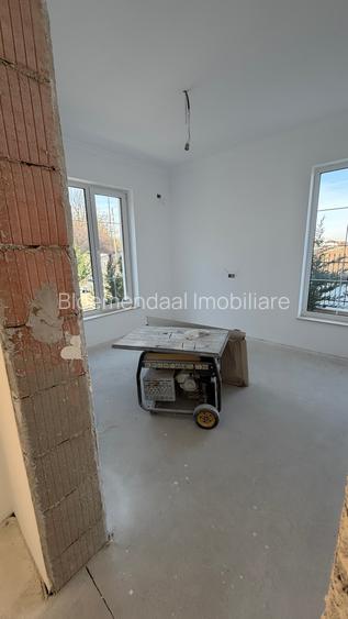 Tunari Central 5 camere  cu ieșire in  pădure - 20