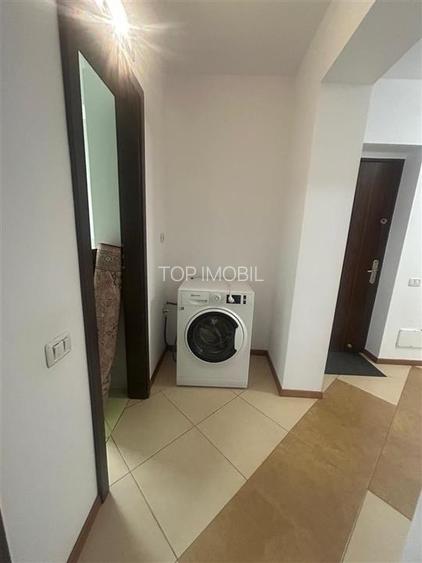 2 camere 68 mp, etaj 3 bloc Iasicom zona Podul de Fier - 15