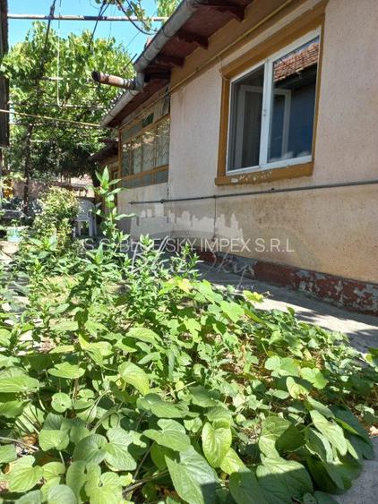  Casa batraneasca  cu teren de 435mp cu utilitati si deschidere 14 m- Coiciu  - 4