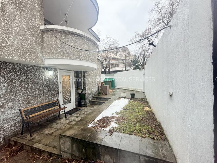 Str Washington, spațiu pretabil cabinet, salon, birou - 15