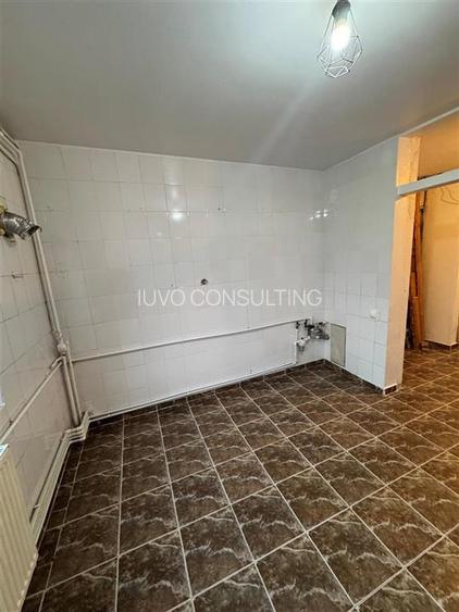 Apartament 3 Camere Decomandat Brancoveanu Hol H - 6