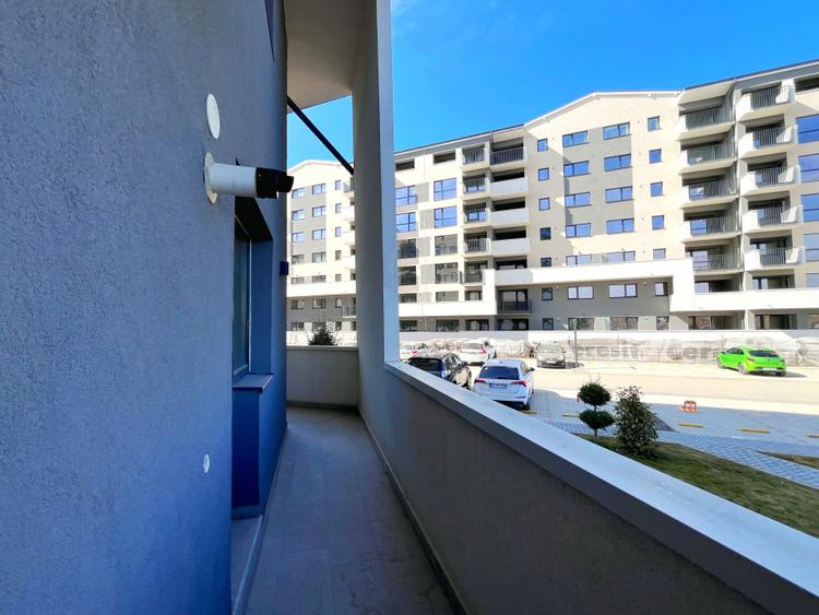 Apartament modern cu 3 camere în Tractorul