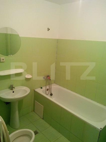 Apartament 2 camere, 58 mp, 2 balcoane de 17 mp, boxa si parcare, zona Campului