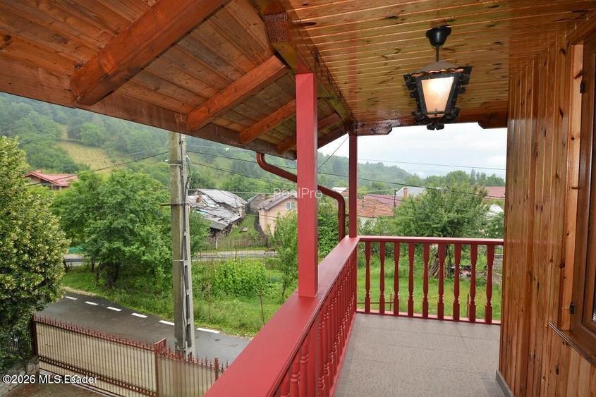Campulung - Leresti, casa de munte, teren 5503 mp - 34