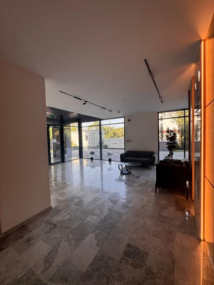 Apartament 3 camere de inchiriat LUX