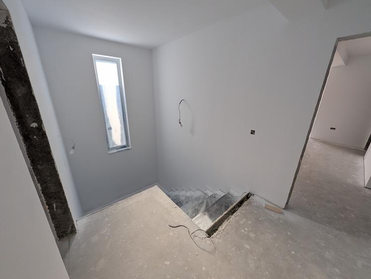Casa 5 camere 200mp | 0 comision | Tunari Central | 511mp teren