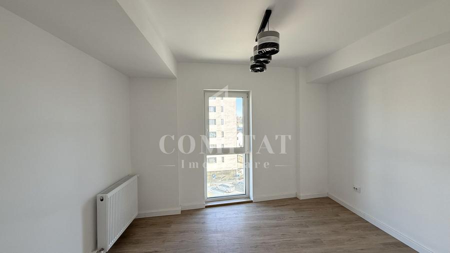Preț excelent | Apartament cu 4 camere, 2 băi | Dâmbul Rotund