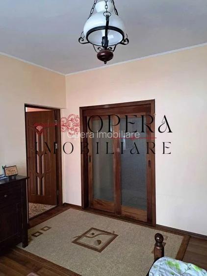 Cladire 4 nivele, de vanzare, zona Podul de Fier - 5