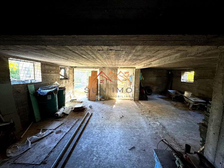 Vila S+P+E, priveliste deosebita, 6 camere, garaj, terasa, Cornu, PH - 25