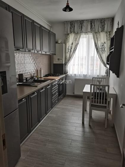Inchiriez ap. 2 camere situat intre statiile de metrou Preciziei si Pacii - 3