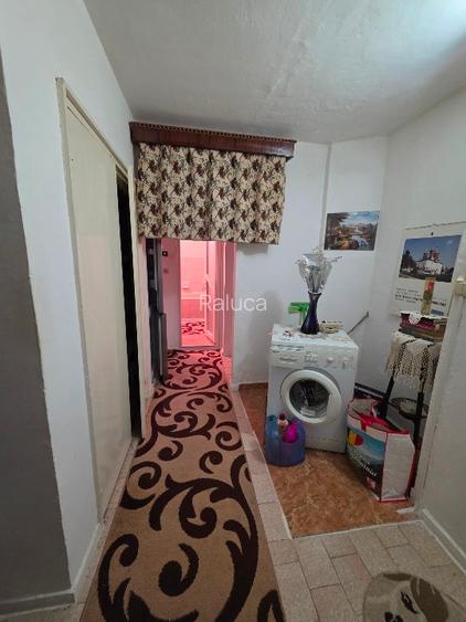 Vanzare apartament doua camere - 2