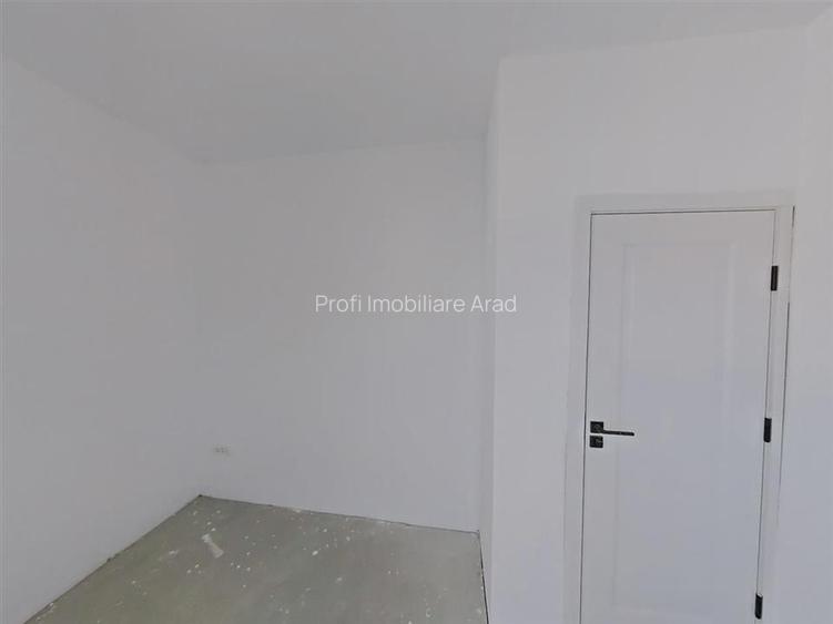 Ap. 3 camere, et.2, bloc nou cu lift - 11