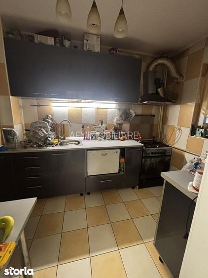 Vânzare apartament 3 camere Drumul Taberei – spațios - 10