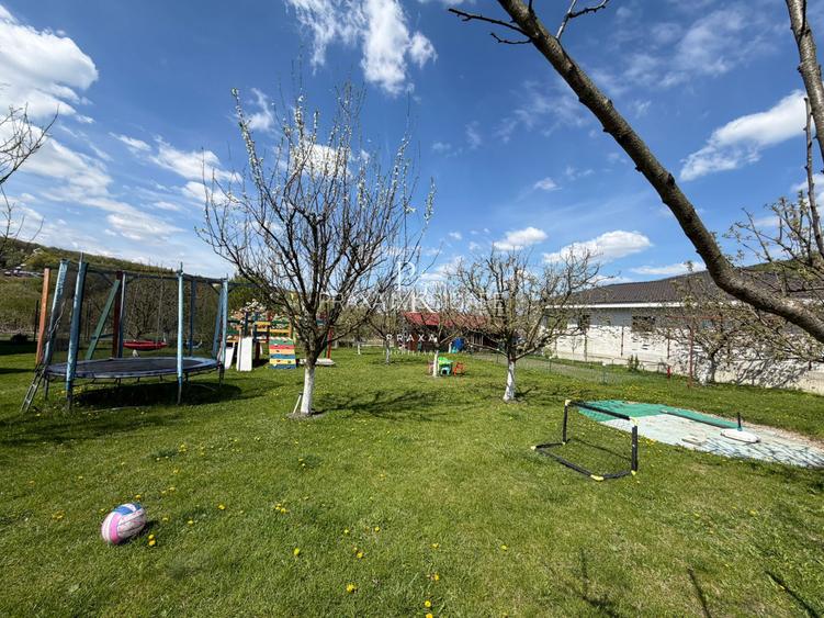 Exclusivitate! Casa individuala, la liziera padurii, amplasata pe 1076 mp teren! - 13