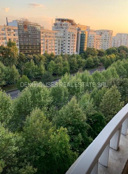 UNIRII,apartament superb, imobil monolit stradal,locatie top in inima capitalei - 2