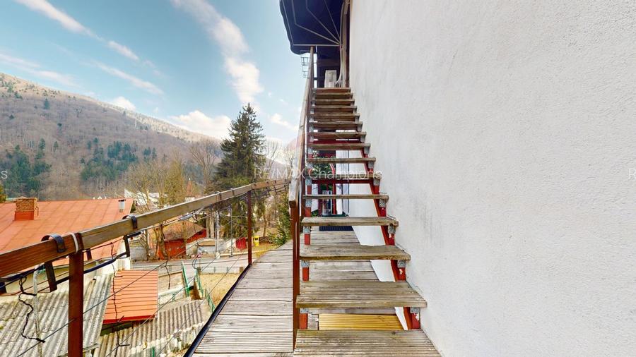 Pensiune de Vânzare Sinaia | Lângă Telecabină | Business activ 20 ani - 18