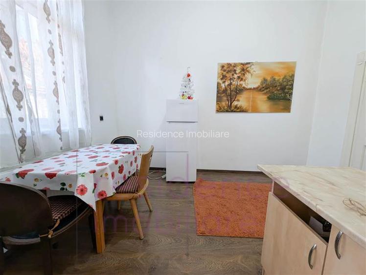Apartament cu potential in Centru, decomandat - 5
