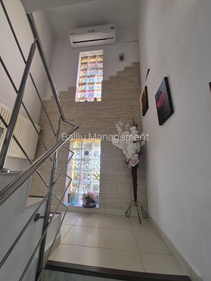 Vila spatioasa,Corbu! - 13